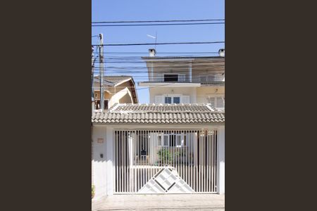 Fachada da Casa de casa para alugar com 4 quartos, 180m² em Parque Renato Maia, Guarulhos