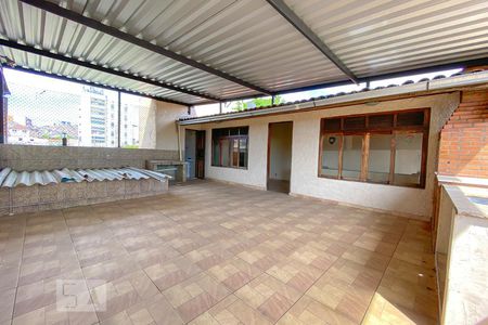 Casa à venda com 300m², 4 quartos e sem vagaTerraço
