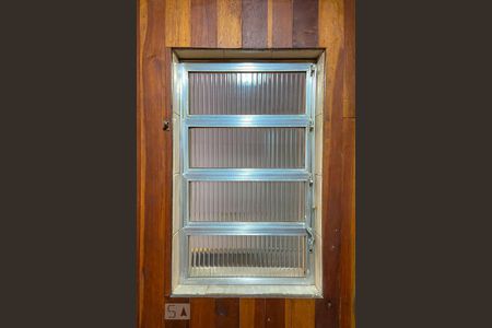 Casa à venda com 300m², 4 quartos e sem vagaBanheiro 1