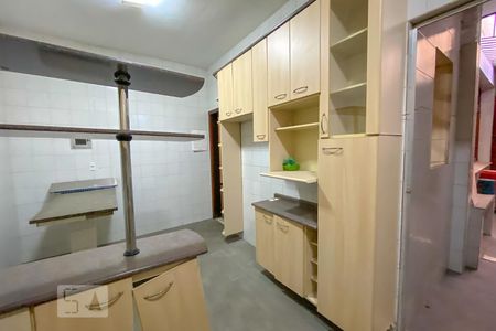 Casa à venda com 300m², 4 quartos e sem vagaCozinha