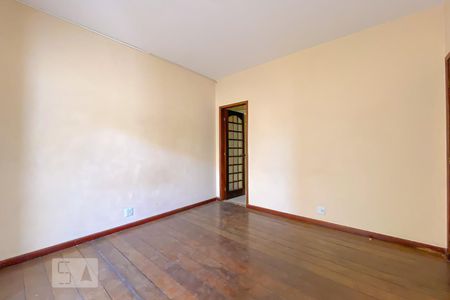 Casa à venda com 300m², 4 quartos e sem vagaQuarto 4 - Suíte