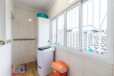 Casa à venda com 180m², 3 quartos e 6 vagasÁrea de serviço