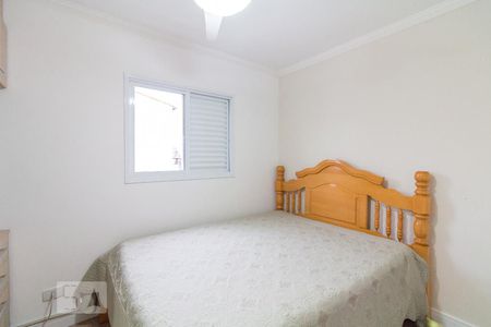 Casa à venda com 180m², 3 quartos e 6 vagasQuarto 2