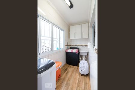 Casa à venda com 180m², 3 quartos e 6 vagasÁrea de serviço