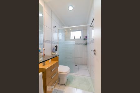 Casa à venda com 180m², 3 quartos e 6 vagasBanheiro social