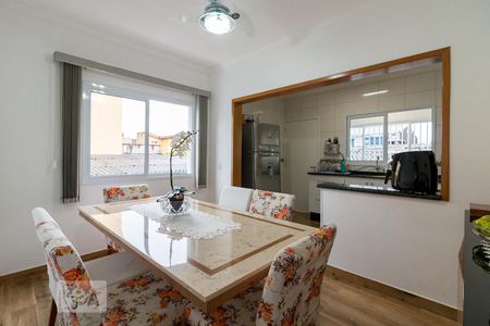 Casa à venda com 180m², 3 quartos e 6 vagasCopa