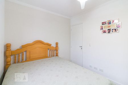 Casa à venda com 180m², 3 quartos e 6 vagasQuarto 2