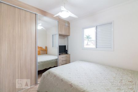 Casa à venda com 180m², 3 quartos e 6 vagasQuarto 2