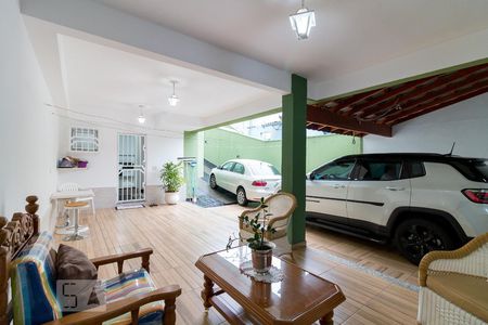 Casa à venda com 180m², 3 quartos e 6 vagasÁrea de estar - churrasqueira