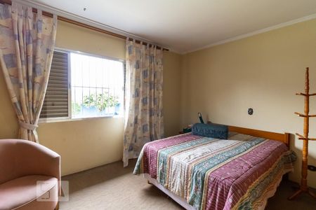 Casa à venda com 357m², 3 quartos e 4 vagasQuarto 2