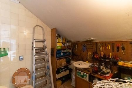 Casa à venda com 357m², 3 quartos e 4 vagasBanheiro da Garagem