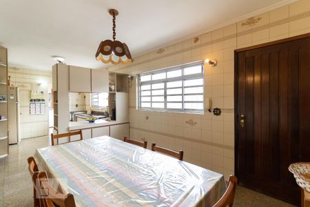 Casa à venda com 357m², 3 quartos e 4 vagasCozinha