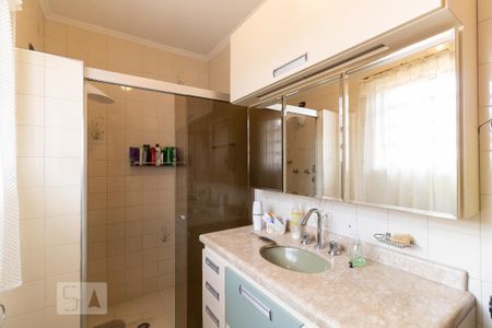 Casa à venda com 357m², 3 quartos e 4 vagasBanheiro da Suíte