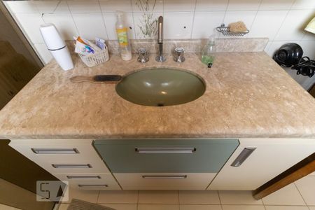 Casa à venda com 357m², 3 quartos e 4 vagasBanheiro da Suíte