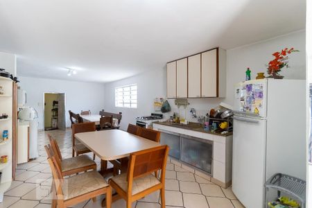 Casa à venda com 357m², 3 quartos e 4 vagasSalão de Festas