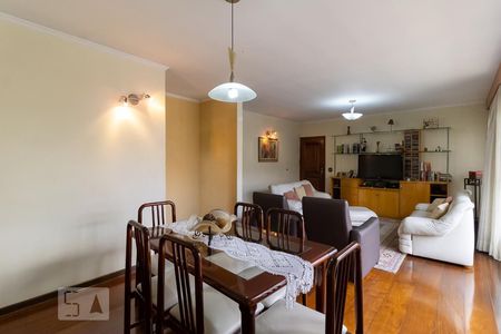 Sala de casa à venda com 3 quartos, 357m² em Vila Brasilina, São Paulo