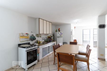 Casa à venda com 357m², 3 quartos e 4 vagasSalão de Festas