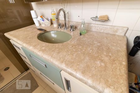 Casa à venda com 357m², 3 quartos e 4 vagasBanheiro da Suíte