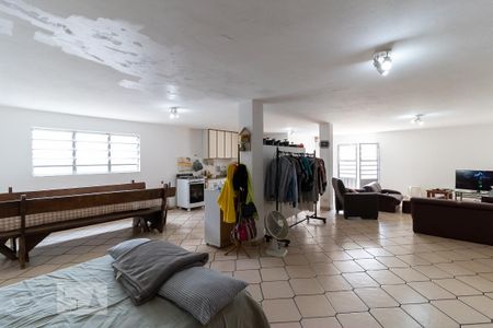 Casa à venda com 357m², 3 quartos e 4 vagasSalão de Festas