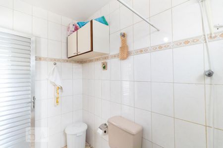 Casa à venda com 357m², 3 quartos e 4 vagasBanheiro do Salão de Festas