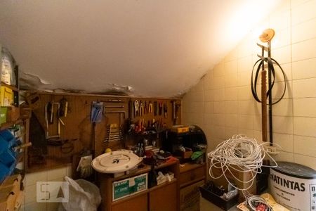 Casa à venda com 357m², 3 quartos e 4 vagasBanheiro da Garagem