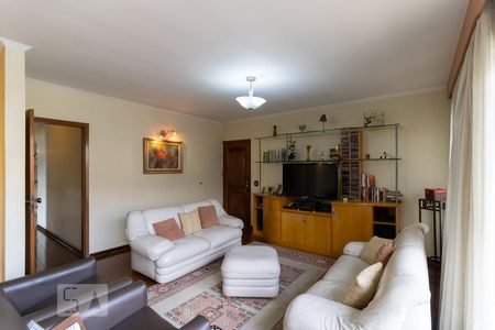 Sala de casa à venda com 3 quartos, 357m² em Vila Brasilina, São Paulo