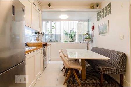 Apartamento para alugar com 60m², 1 quarto e sem vaga Apartamento para alugar com 60m², 1 quarto e sem vagaSala e cozinha