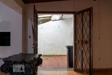 Casa à venda com 100m², 2 quartos e 1 vaga Casa à venda com 100m², 2 quartos e 1 vagaCozinha