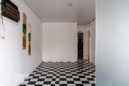 Sala de casa à venda com 2 quartos, 100m² em Santa Maria Goretti, Porto Alegre
