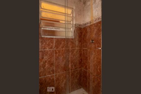 Casa à venda com 100m², 2 quartos e 1 vaga Casa à venda com 100m², 2 quartos e 1 vagaBanheiro