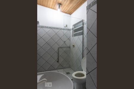Casa à venda com 100m², 2 quartos e 1 vaga Casa à venda com 100m², 2 quartos e 1 vagaBanheiro da Suite