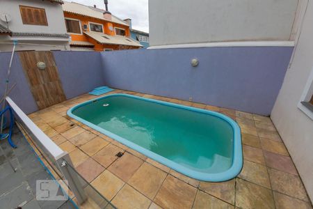 Casa de condomínio à venda com 276m², 5 quartos e 3 vagas Casa de condomínio à venda com 276m², 5 quartos e 3 vagasPiscina