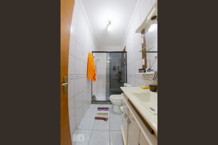 Casa de condomínio à venda com 276m², 5 quartos e 3 vagas Casa de condomínio à venda com 276m², 5 quartos e 3 vagasBanheiro do 2° Andar