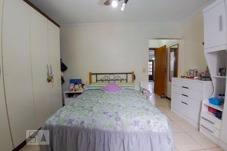 Casa de condomínio à venda com 276m², 5 quartos e 3 vagas Casa de condomínio à venda com 276m², 5 quartos e 3 vagasSuíte