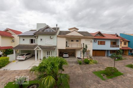 Casa de condomínio à venda com 276m², 5 quartos e 3 vagas Casa de condomínio à venda com 276m², 5 quartos e 3 vagasVista da Sacada do Quarto 1