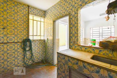 Casa à venda com 200m², 2 quartos e 2 vagas Casa à venda com 200m², 2 quartos e 2 vagasÁrea de Serviço