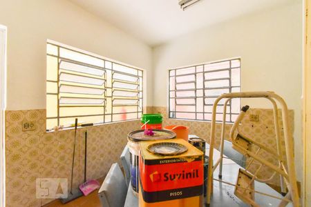 Casa à venda com 200m², 2 quartos e 2 vagas Casa à venda com 200m², 2 quartos e 2 vagasÁrea de Serviço