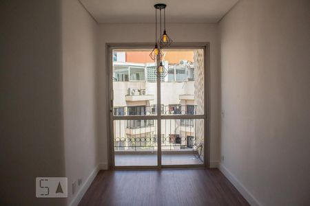 Sala de apartamento à venda com 2 quartos, 65m² em Vila Olímpia, São Paulo
