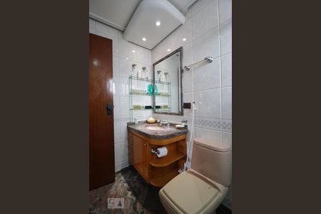 Apartamento à venda com 270m², 4 quartos e 4 vagasBanheiro