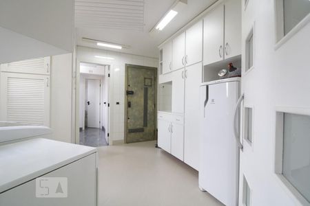 Apartamento à venda com 270m², 4 quartos e 4 vagasCozinha