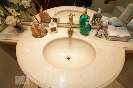 Apartamento à venda com 270m², 4 quartos e 4 vagasLavabo