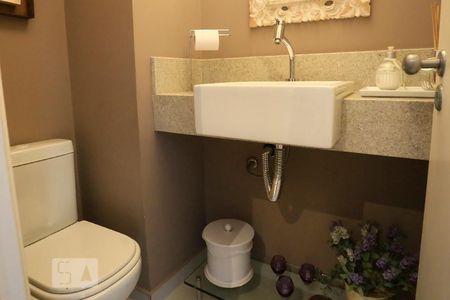 Apartamento à venda com 130m², 3 quartos e 2 vagasLavabo