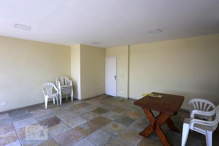 Apartamento à venda com 130m², 3 quartos e 2 vagasSalão de Festas