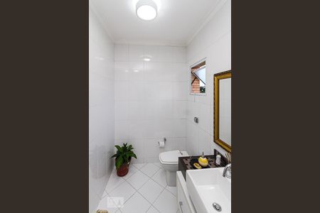 Casa à venda com 250m², 3 quartos e 3 vagas Casa à venda com 250m², 3 quartos e 3 vagasBanheiro da Suite 03