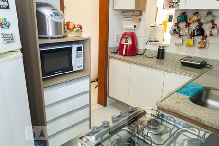 Apartamento à venda com 68m², 2 quartos e sem vagaCozinha