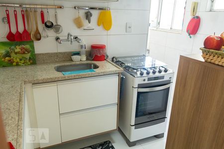 Apartamento à venda com 68m², 2 quartos e sem vagaCozinha