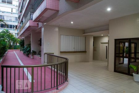 Apartamento para alugar com 92m², 2 quartos e 1 vagaÁrea Comum - Playground