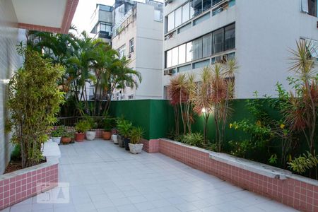 Apartamento para alugar com 92m², 2 quartos e 1 vagaÁrea Comum - Playground