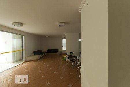 Apartamento à venda com 75m², 2 quartos e 1 vaga Apartamento à venda com 75m², 2 quartos e 1 vagaSalão de festas
