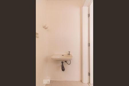 Apartamento à venda com 75m², 2 quartos e 1 vagaBanheiro de Serviço